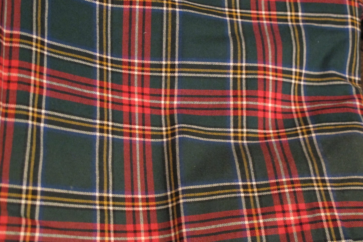 Scotch Tartan Green & Red Plaid Fabric Remnant 54 wide 1