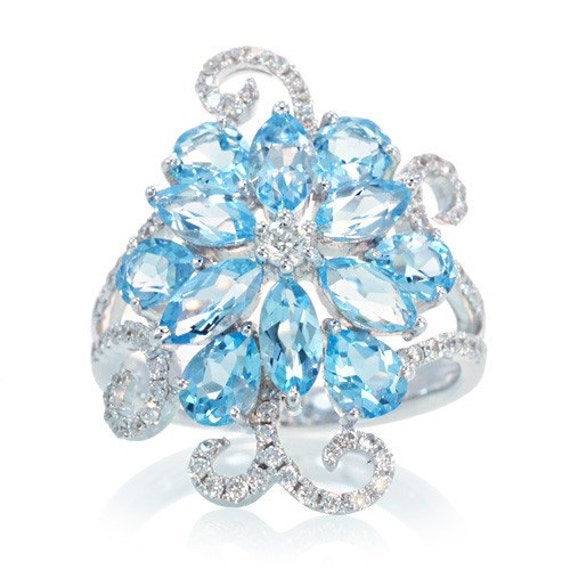 18 Karat White Gold Diamond and Blue Topaz Intricate Unique