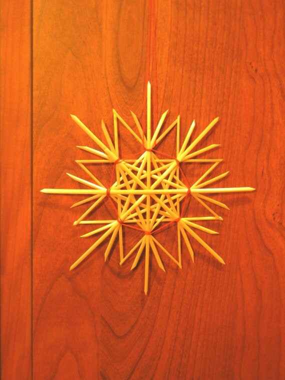 Traditional German Straw Star or Snowflake Decoration: