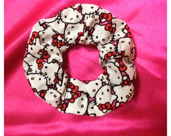 Hello Kitty eScrunchie