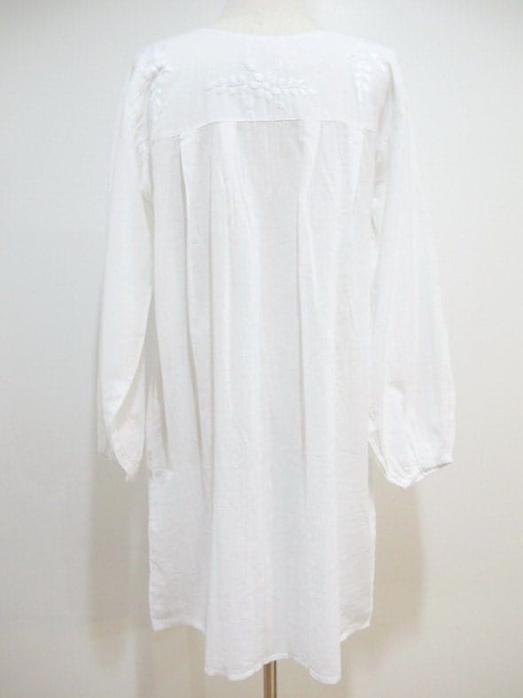 Mexican Embroidered Dress Long Sleeves White Cotton by chokethai