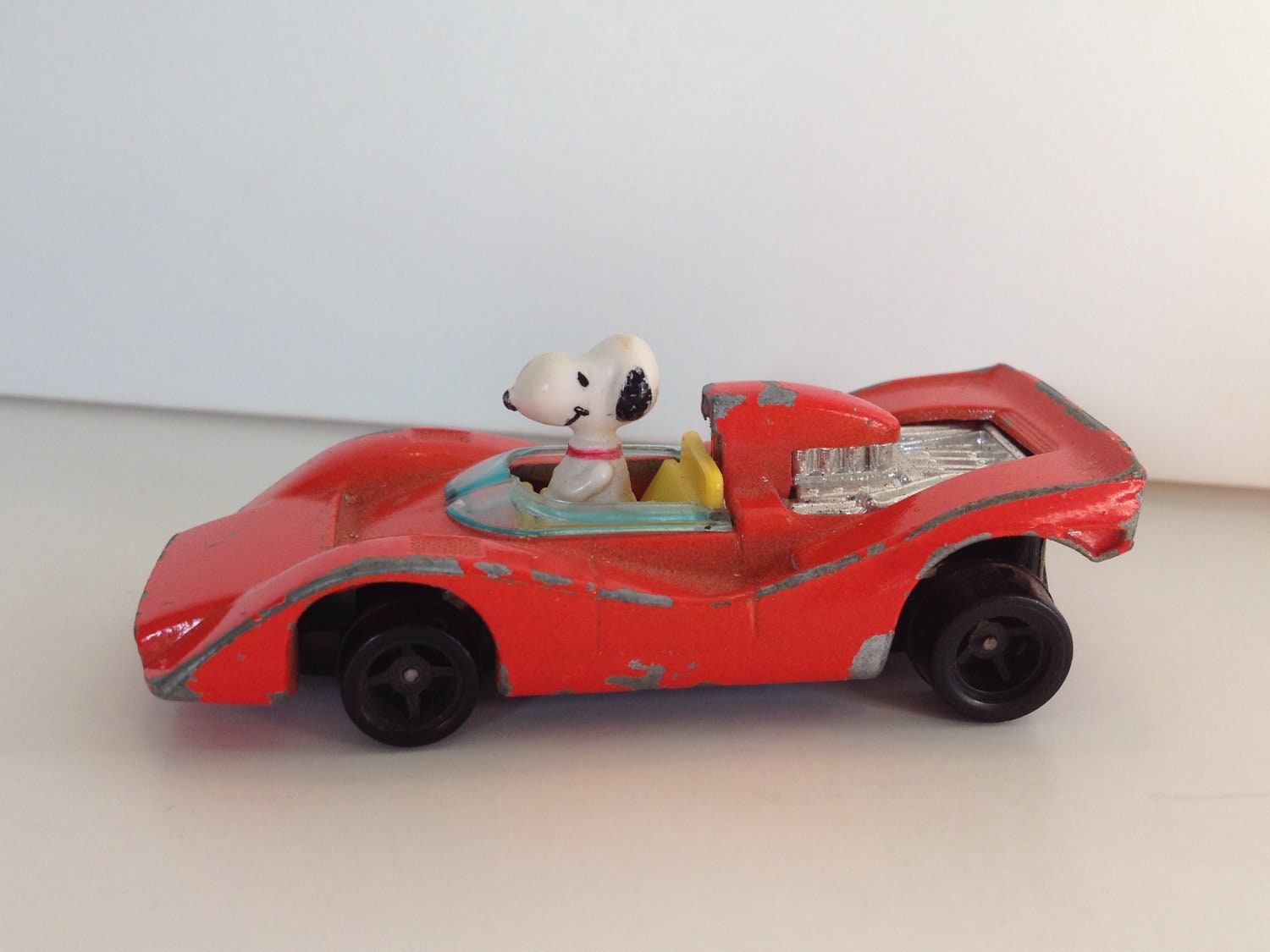 snoopy toy car