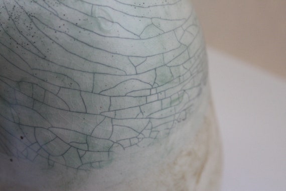 Decorative ceramic ornament in earthenware by madebymanos on Etsy