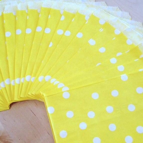 25 YELLOW POLKA DOT Treat Bags - Party Favor - Baking Craft Party Supplies Il_570xn