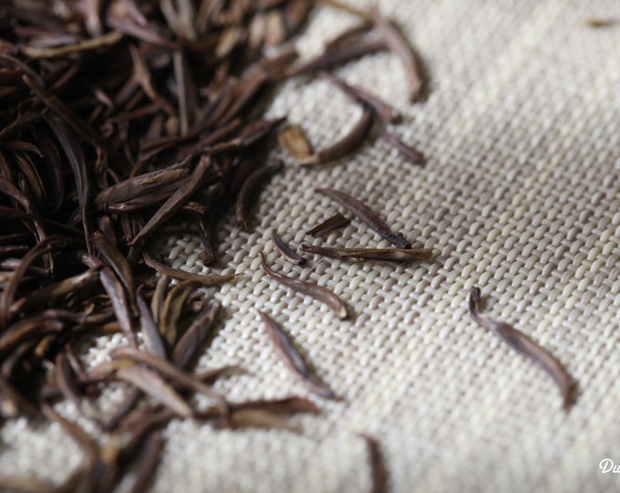 White Tea - Jun Shan Silver Needle Loose Leaf Tea Premium Level NET 30 grams/ 1.1 oz