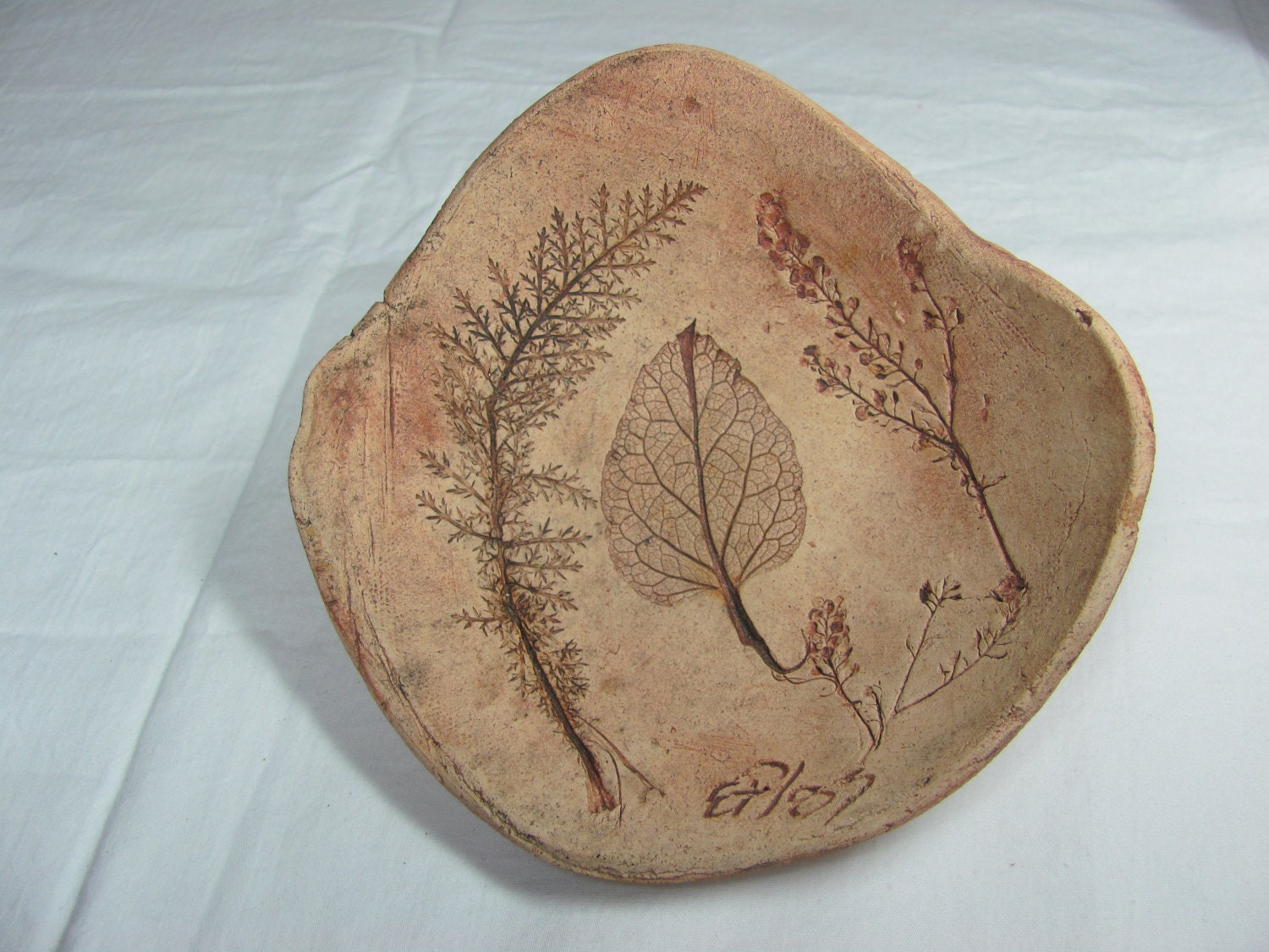 Clay Bowl with Leaf Impressions by ThingsAndTreasures on Etsy