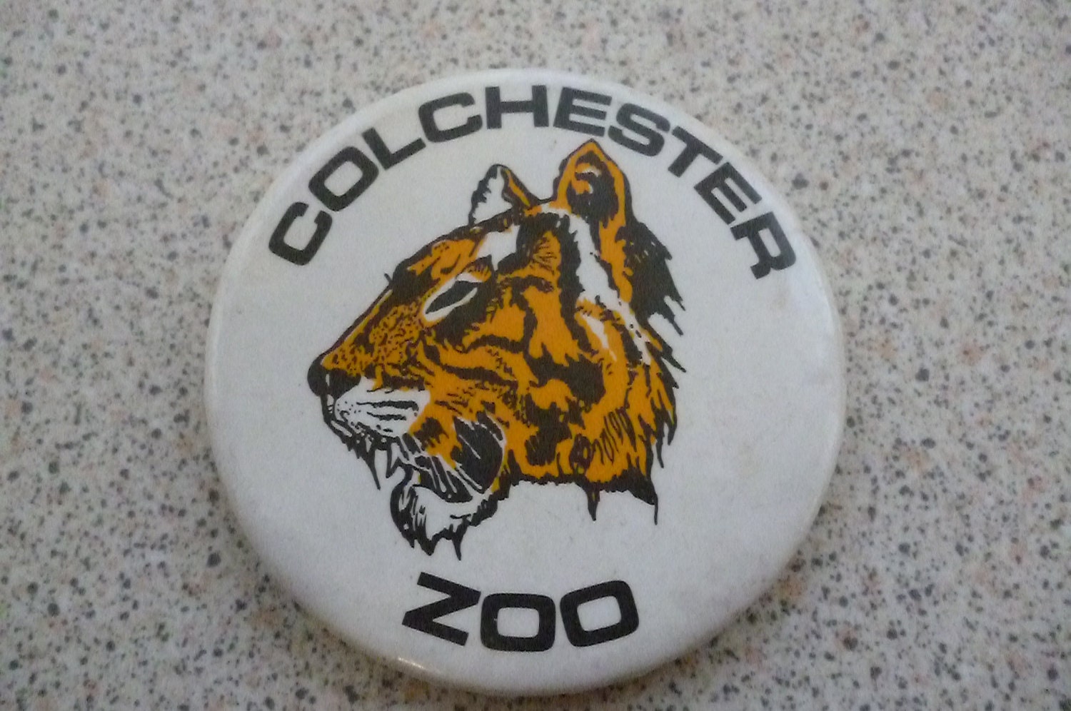 Vintage Colchester Zoo Tiger Badge Collectables Souvenirs UK