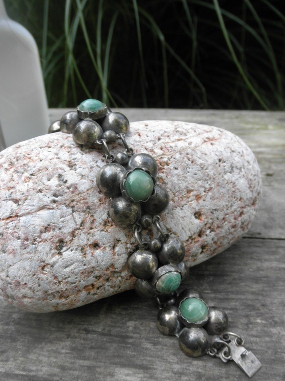Vintage Mexican Green Jade & Sterling Bracelet