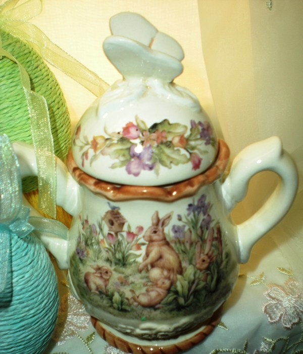 Cracker Barrel Easter Treasures Tea Set 3 Piece Set