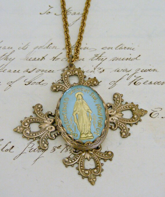 Locket Necklace Vintage Locket Catholic jewelry Handmade