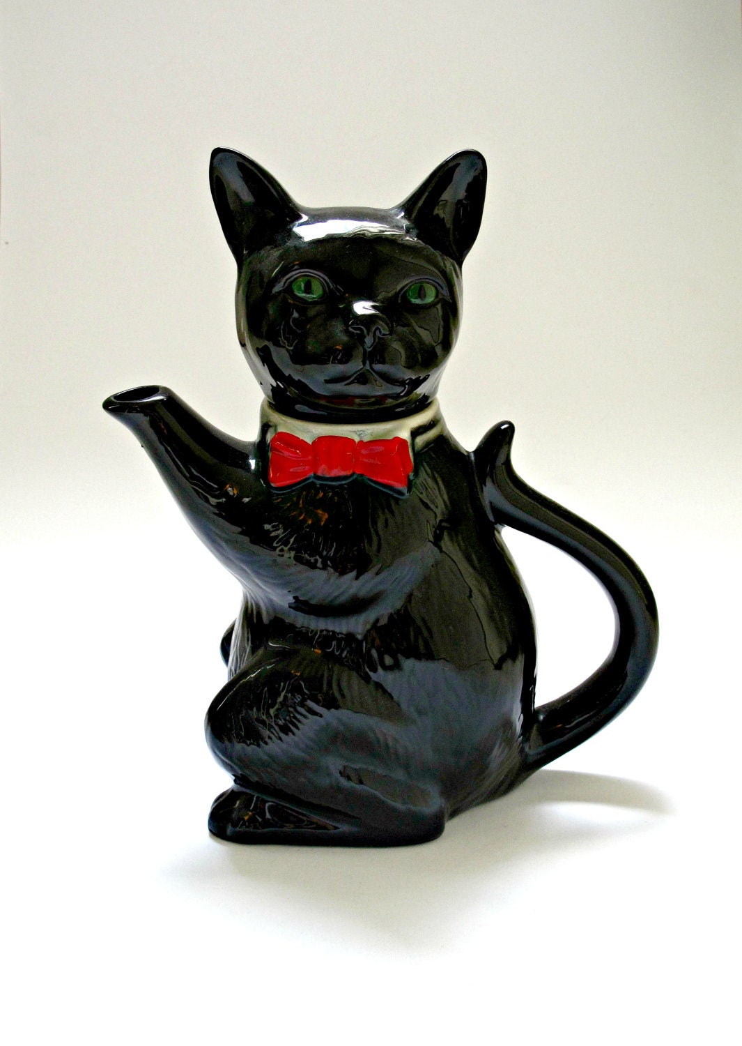 Vintage Cat Teapot