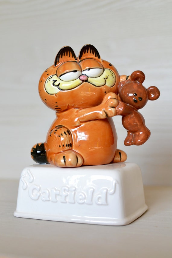 garfield zodiac figurines