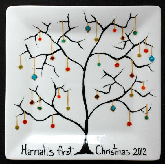 Items similar to Personalized Family Name Christmas Tree Ornament Plate