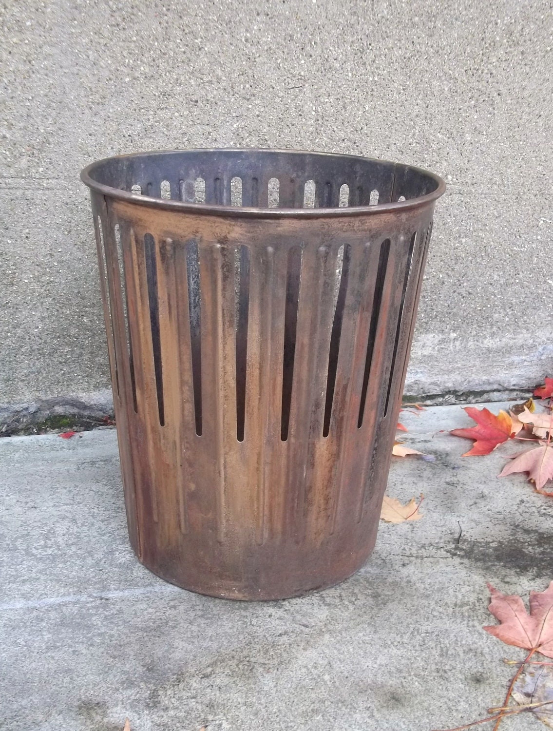 Vintage Waste Basket 13