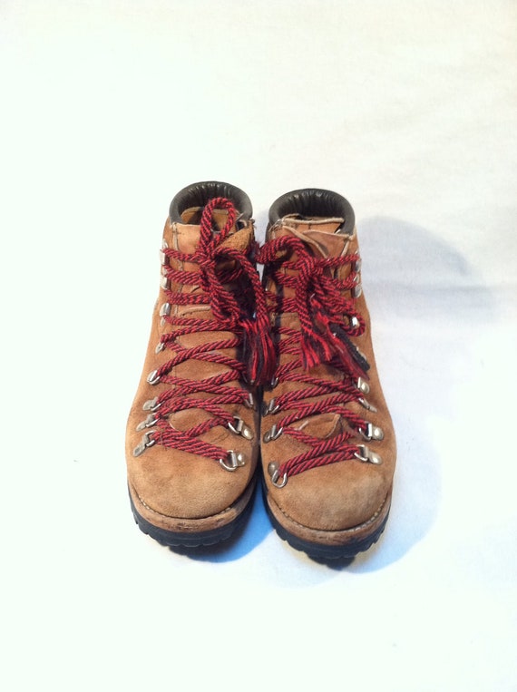 tan hiking boots red laces