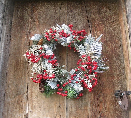 MERRILEE WREATH silk and dried holiday decoration