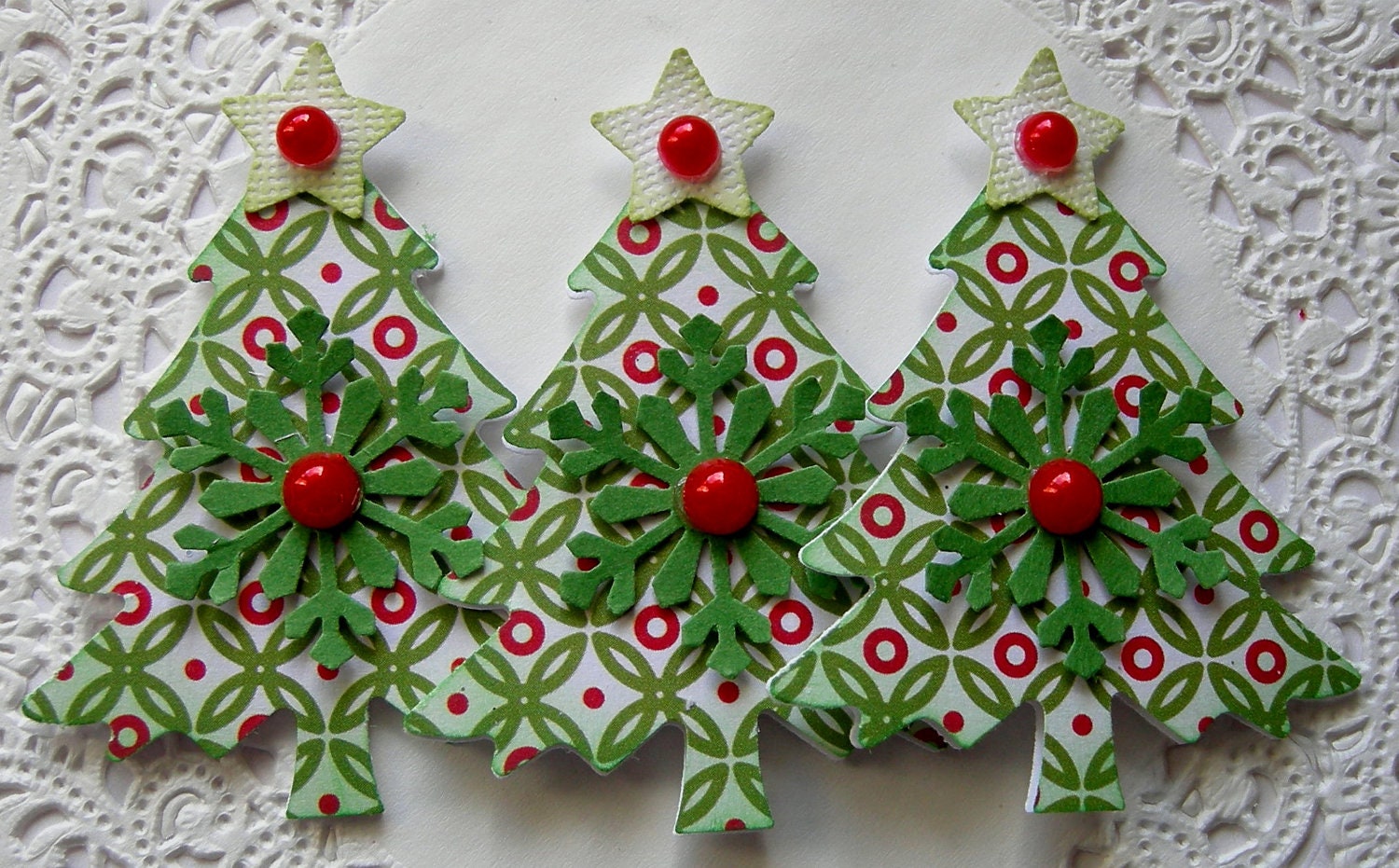 Christmas Tree Embellishments by sarasscrappin on Etsy