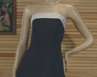 Vintage Black and White Strapless Formal Dress Size 3 4 Waist 26