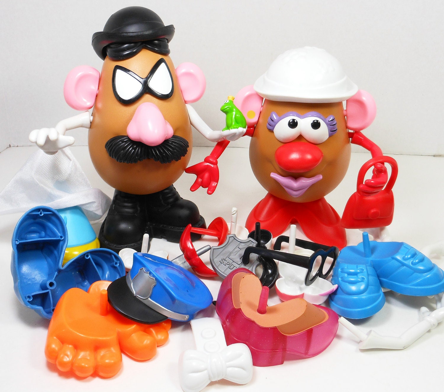 Vintage Mr & Mrs Potato Head DeStash Toy Assortment Parts