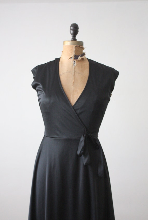 vintage 1970's black wrap dress