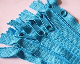 Five bright aqua 12 inch YKK Handbag zippers with long pull - YKK parrot blue color 547