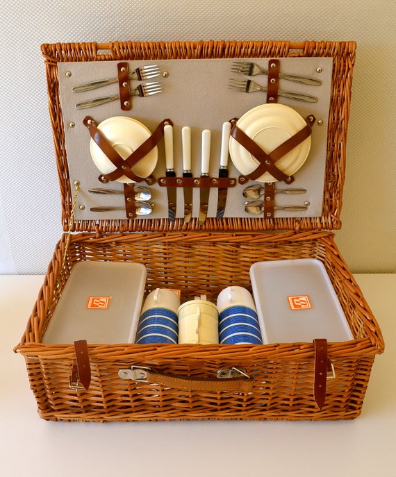 complete picnic basket set