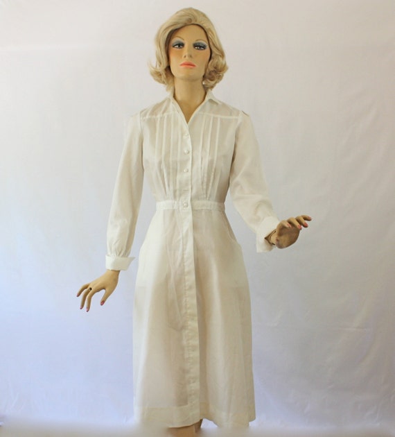 Vintage Nurse Dress 120