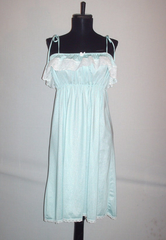 Vintage 1970s Light Blue Baby Doll Ruffle Dress/Lingerie