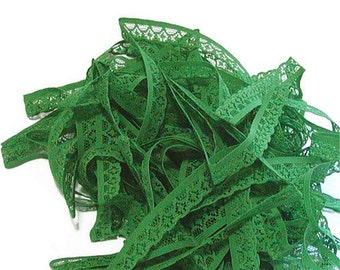 Green Flat Lace, Kelly Green Trim, Green Flat Trim, half inch W, Wedding Trim, Flower Lace, Over 18 Yards, Edging, Bridal Lace, Destash