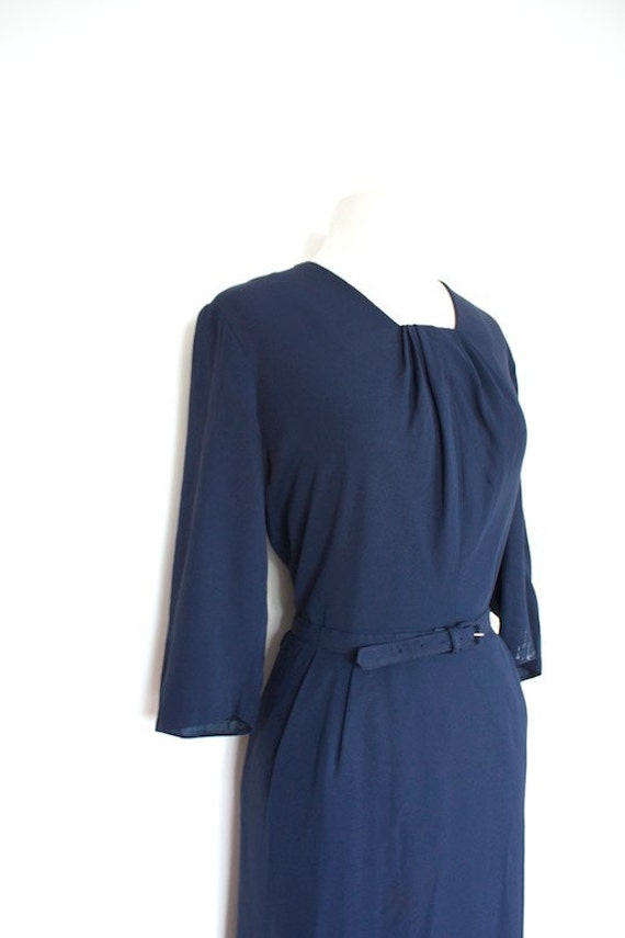 Vintage 1940's Navy CREPE Fitted EVENING Dress In PLUS