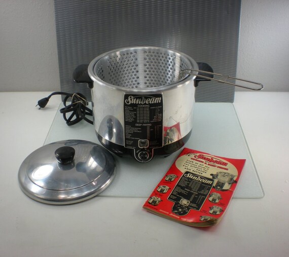 1950s Sunbeam Electric Cooker Deep Fryer with Basket and