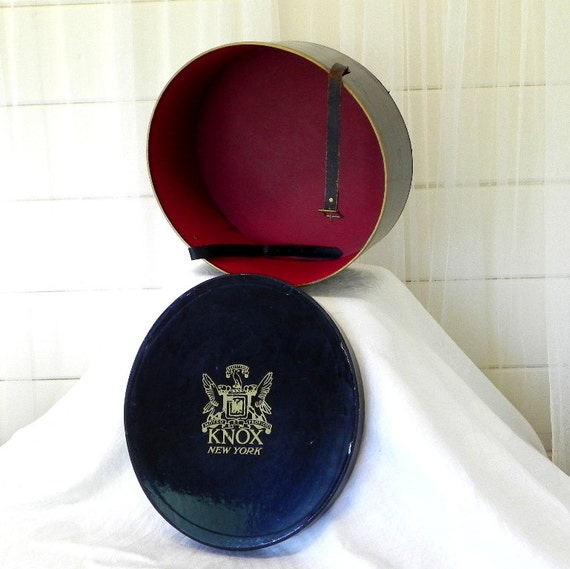 Hatbox Knox Hat Box with Leather Strap Vintage 1950s