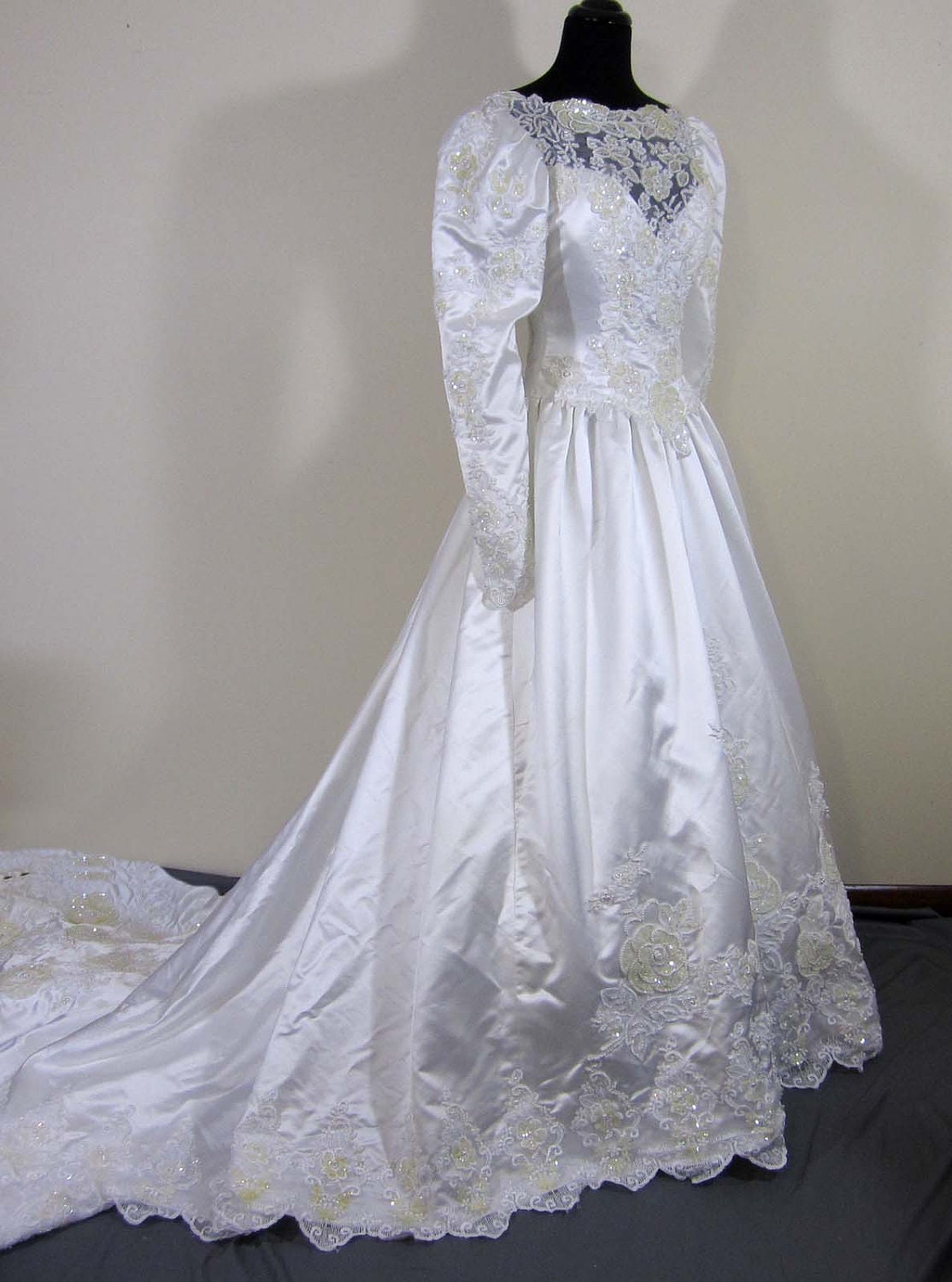 SALE 1980s Satin Wedding Bridal Gown Exquisite Beading