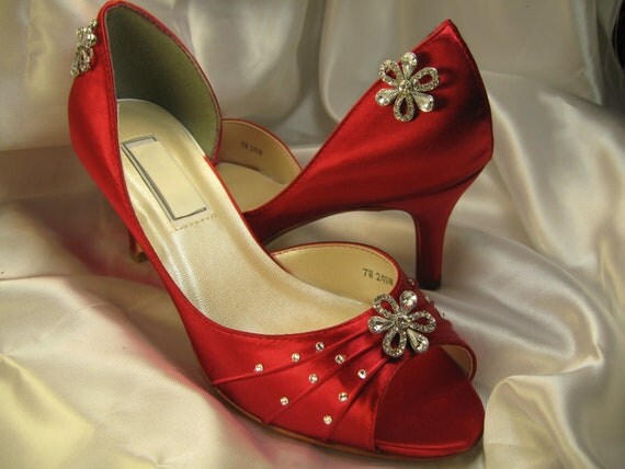 Items similar to Wedding Shoes Valentine Red Bridal Shoes with Crystal ...