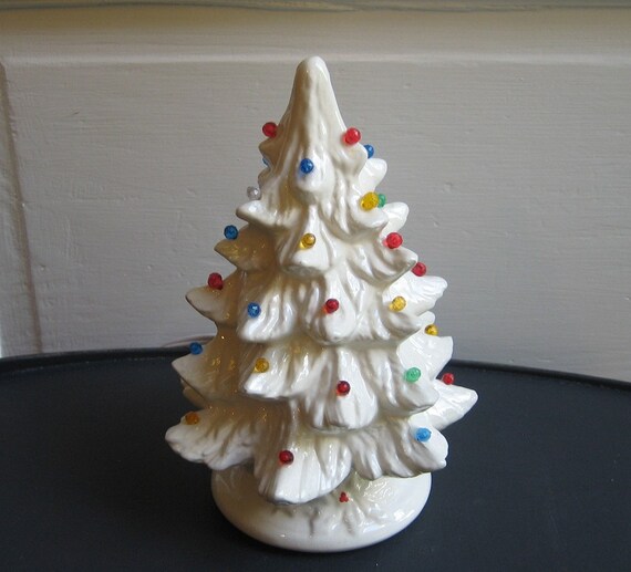 vintage ceramic christmas tree 7 inch evergreen white lighted vintage ceramic christmas tree 7 inch evergreen white lighted