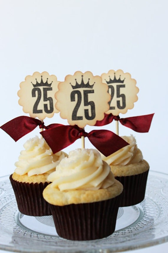 Dec. 25th cupcake toppers - set of 12 Il_570xn