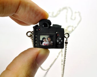 Personalized necklace Nikon D7000 Camera miniature / Personalized Gift / Personalized Necklace / Personalized Jewelry
