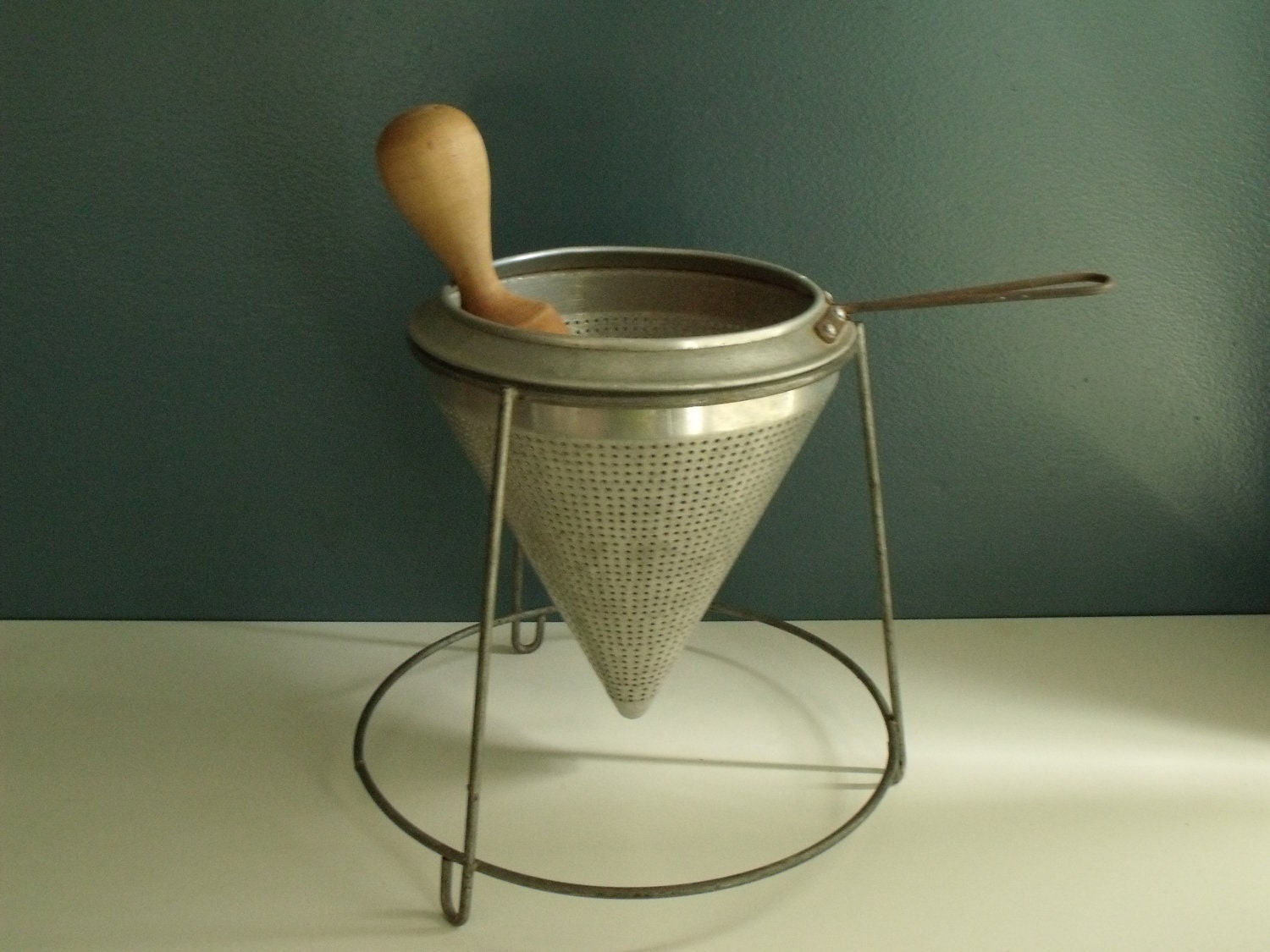 Vintage Aluminum Sieve Strainer w/Stand and Pestle by KTsAttic