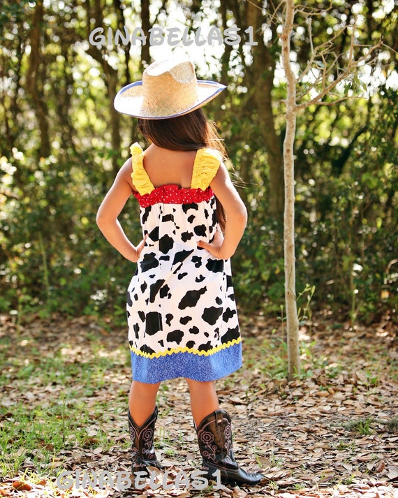 barnyard chic attire