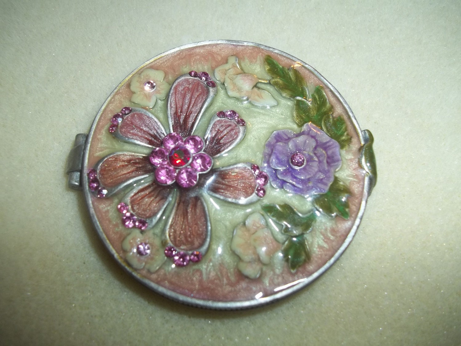 Beautiful Vintage Compact Mirror With Flowers & Beads