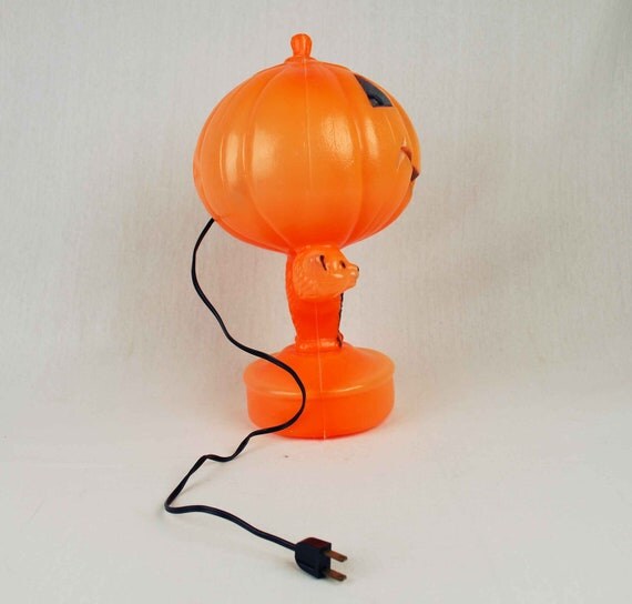 Vintage Halloween Light up Decoration// Jack O Lantern & Black