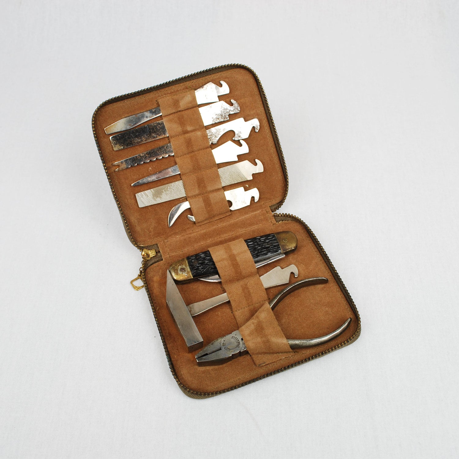 Vintage Utica Cutlery Company Pocket Knife Multitool Set in
