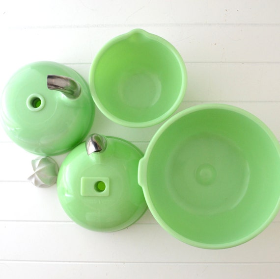 Vintage Sunbeam Mixmaster S 3A Jadeite Bowls Cream Stand