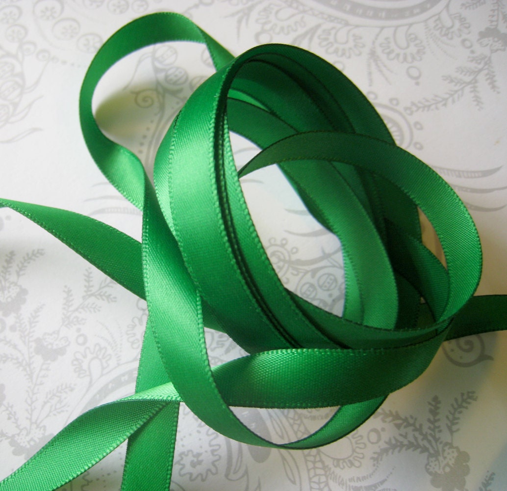 Emerald Green Satin Ribbon 3/8 3 yards 9.5mm
