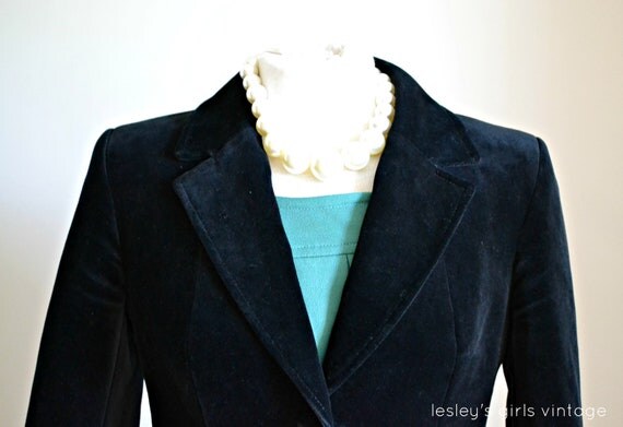 Vintage Velvet Jacket 1970s blazer style SMALL Fall Fashion