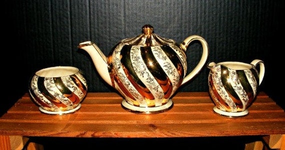 Sadler Tea Set Gold Cream England Signed Numbered Teapot