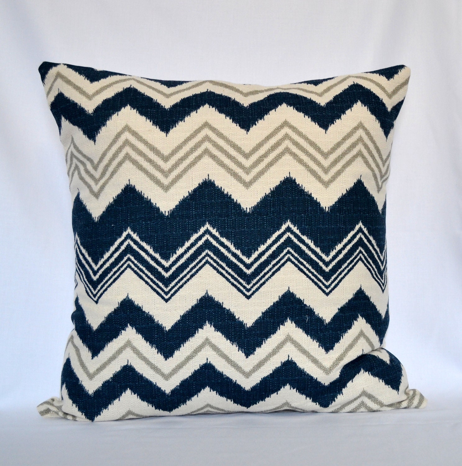 navy blue pillows