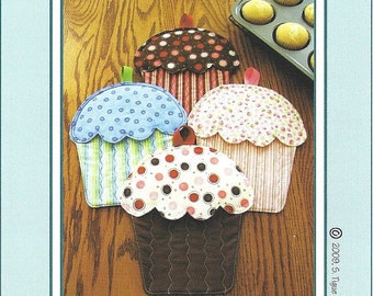 Cupcake Oven Mitt Potholder Pattern to Make DIY Sewing Susie C Shore Designs