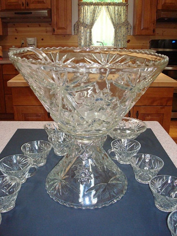 Early American Pedestal Crystal heavy glass Punch Bowl