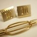 Vintage Modernist Initial M W Polished Gold Tone Cufflinks Tie Bar Set Wedding Tuxedo Groomsman Signed Hickok